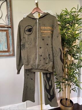 Genuine Studio Olive Graphic Zip Hoodie with Gold and black velour print